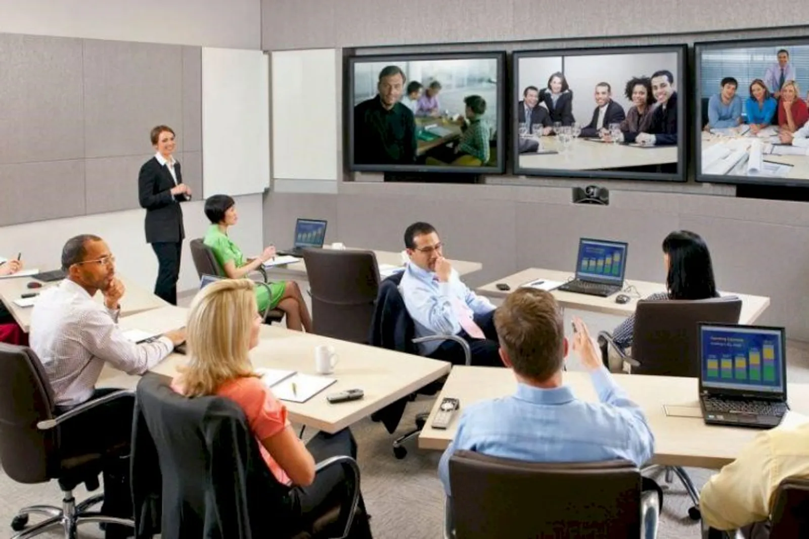 Lợi ích thiết thực khi ứng dụng công nghệ video conferencing