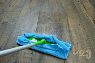 Mẹo làm sạch sàn gỗ một cách nhẹ nhàng
