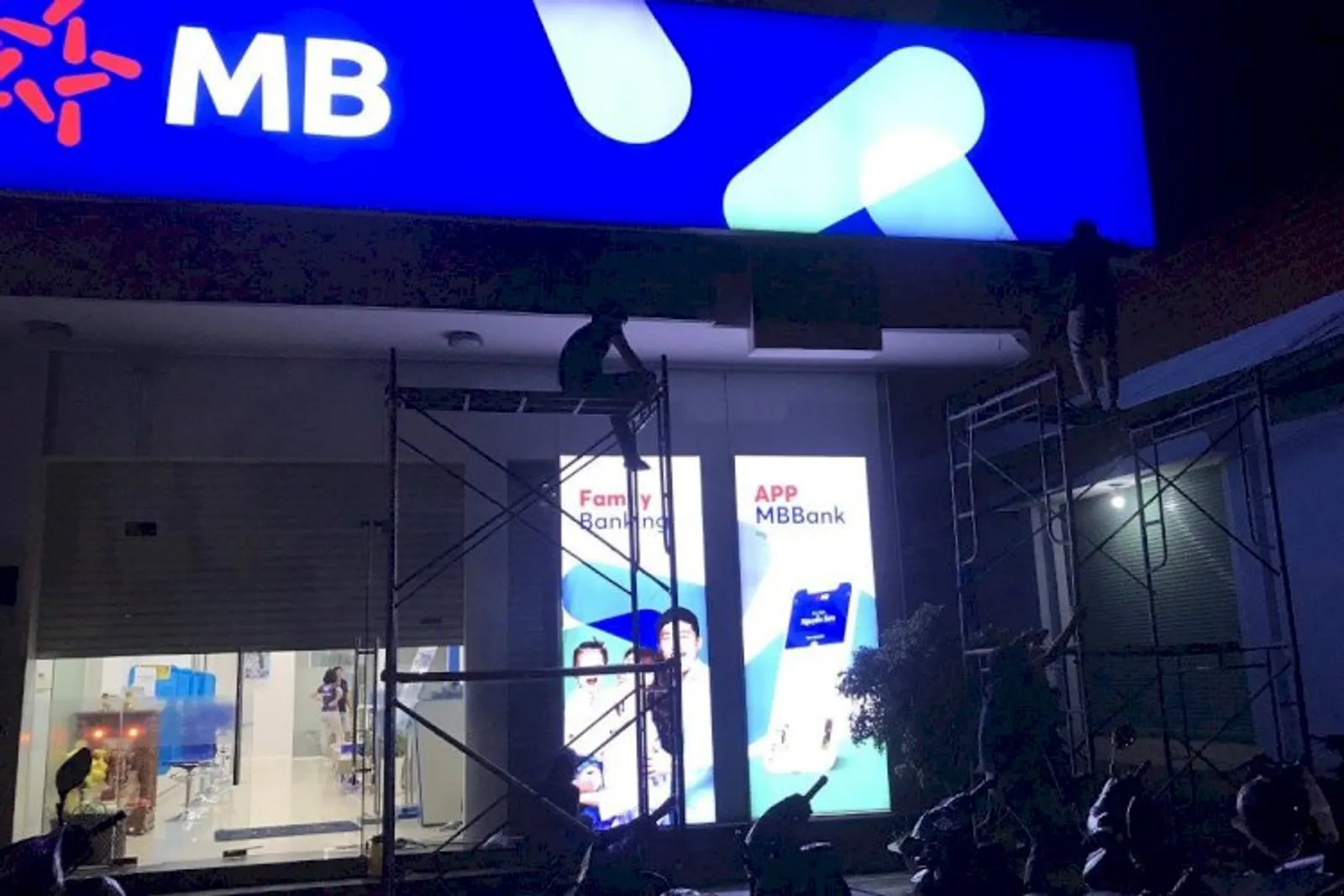 Tiêu chí chọn địa chỉ thi công hộp đèn 3M uy tín?