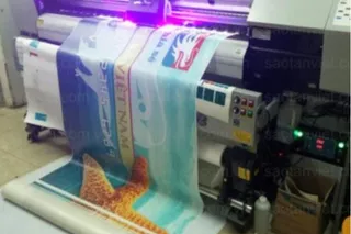 Bứt phá quảng cáo với công nghệ in UV decal 3M