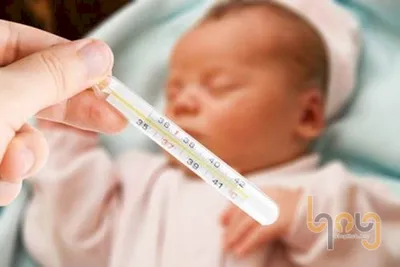Làm gì khi trẻ bị nhiễm bệnh do ngủ máy lạnh không đúng cách